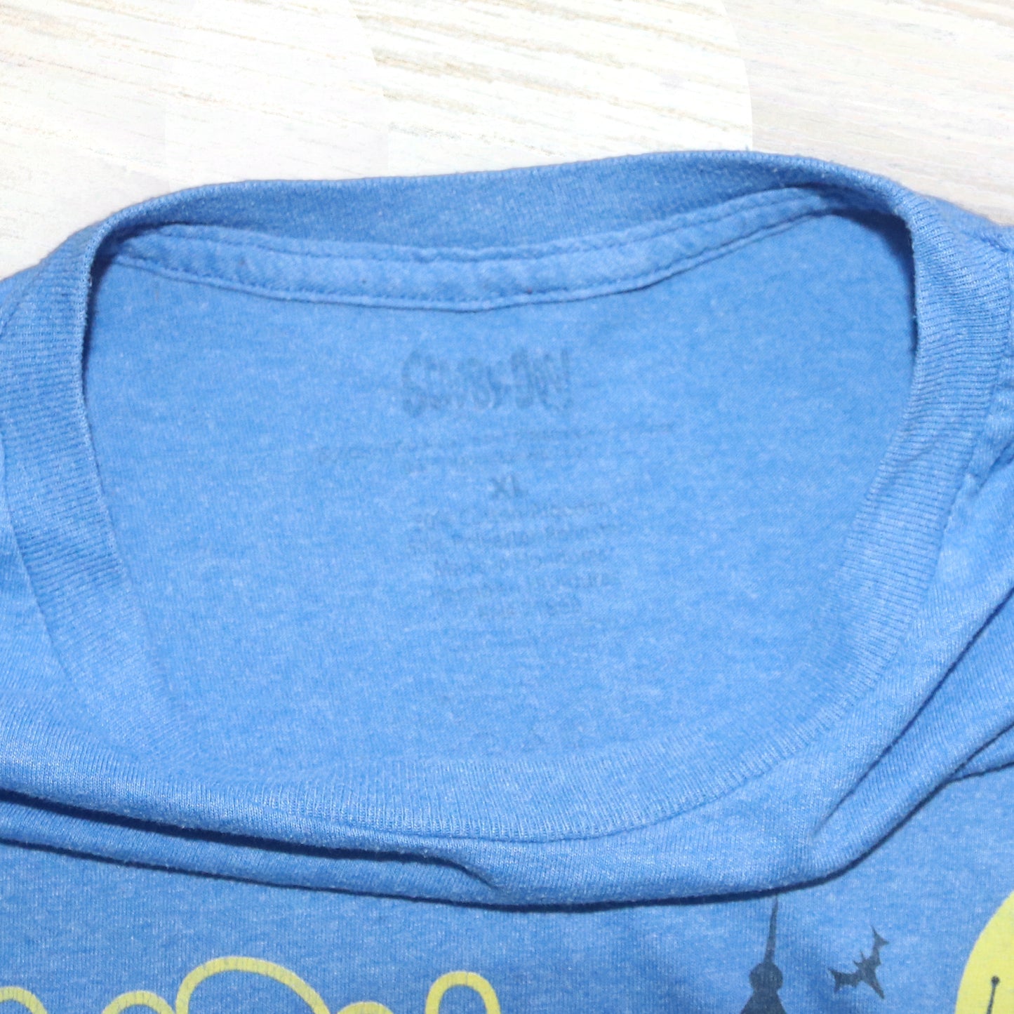 Scooby Doo Shirt - Classic Graphic - Size XL